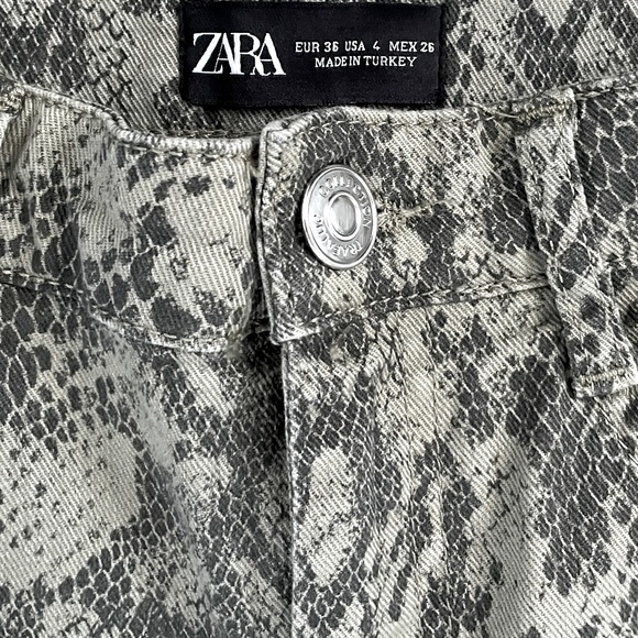 Snakeskin print Zara pants - Picture 3 of 4